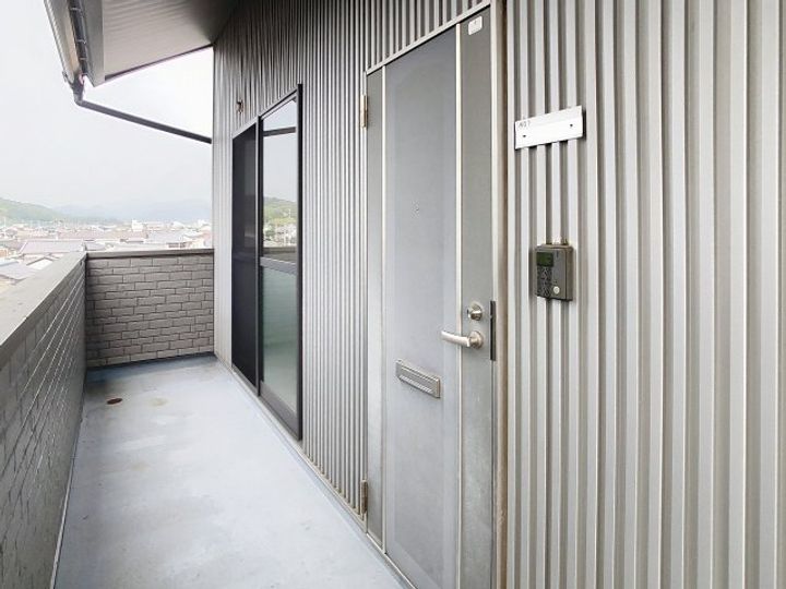 エレガンスYOU B棟の地図