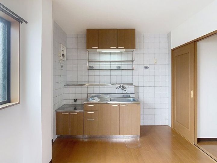 エレガンスYOU B棟のキッチン