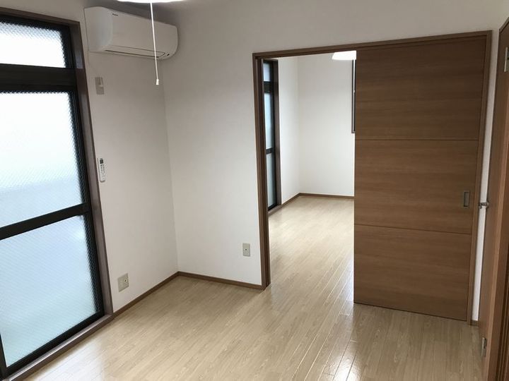正内ハイムBの居間