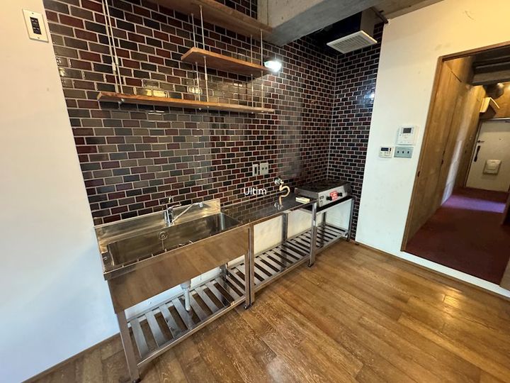 深草サニーハイツのキッチン