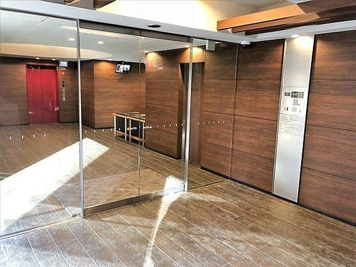 エムレジデンス渋谷神泉の地図
