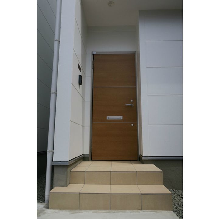 熊本県熊本市中央区帯山7(一戸建)の賃貸物件の玄関