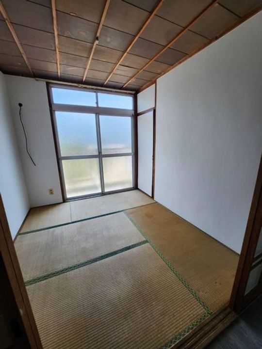 船越マンションの内装