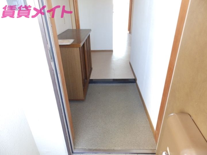 サングリーン河田の玄関