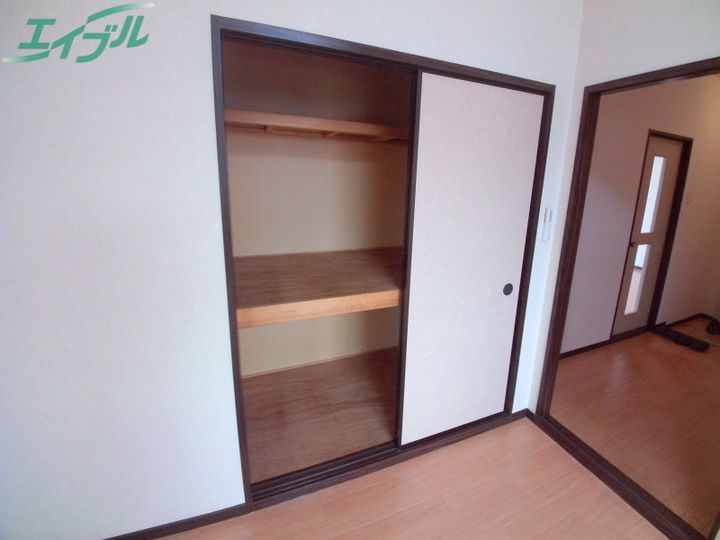 エステート赤堀 Aの内装