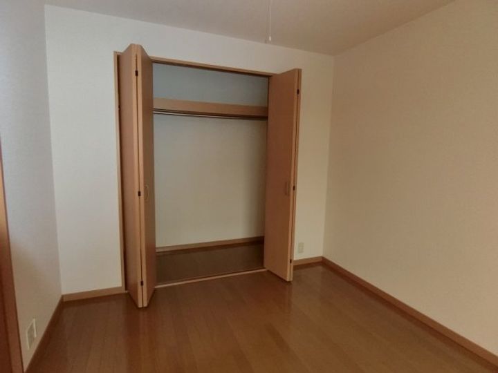 フラワーホームズの内装