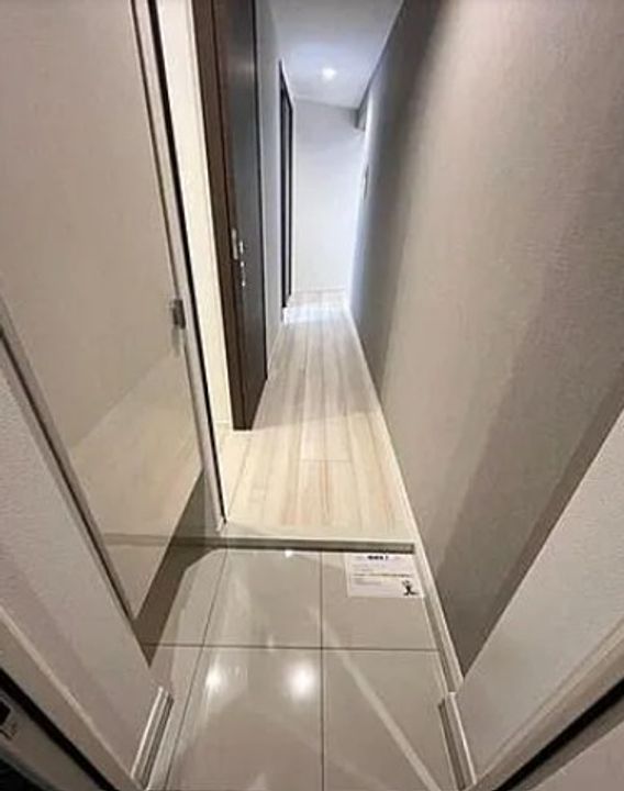 東京都目黒区東山2(マンション)の賃貸物件の玄関