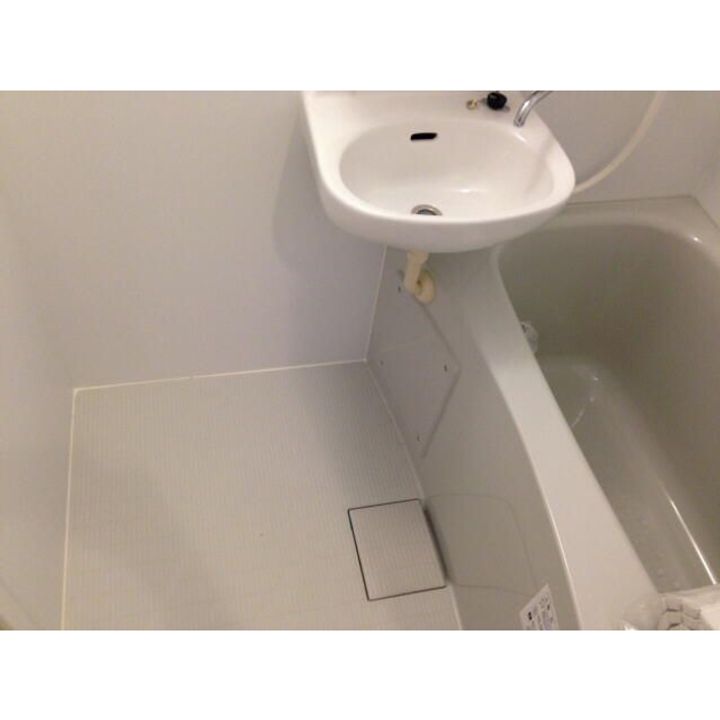 神奈川県横浜市中区根岸町3(アパート)の賃貸物件の内装