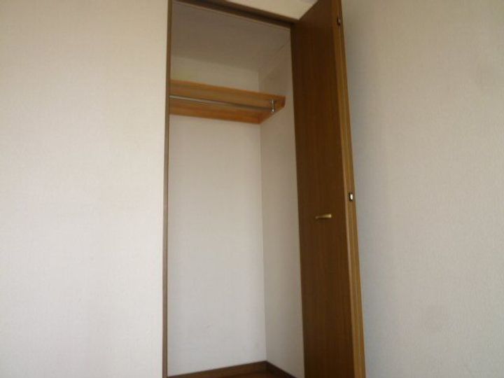 オリンピア阪本の内装