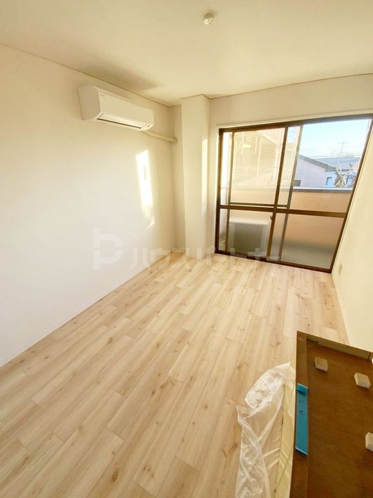 サンライズ都賀の内装