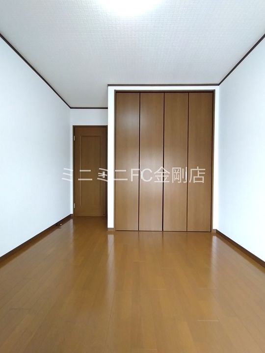 島ハイツの内装