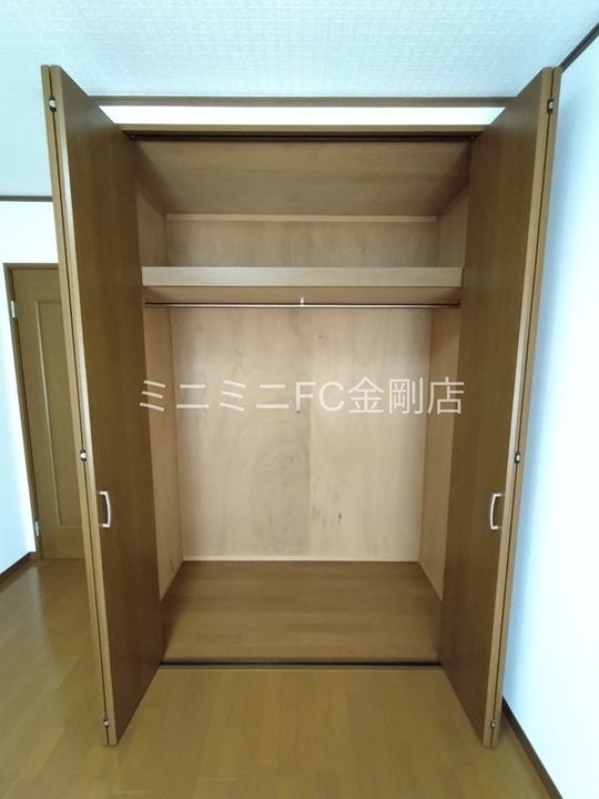 島ハイツの内装