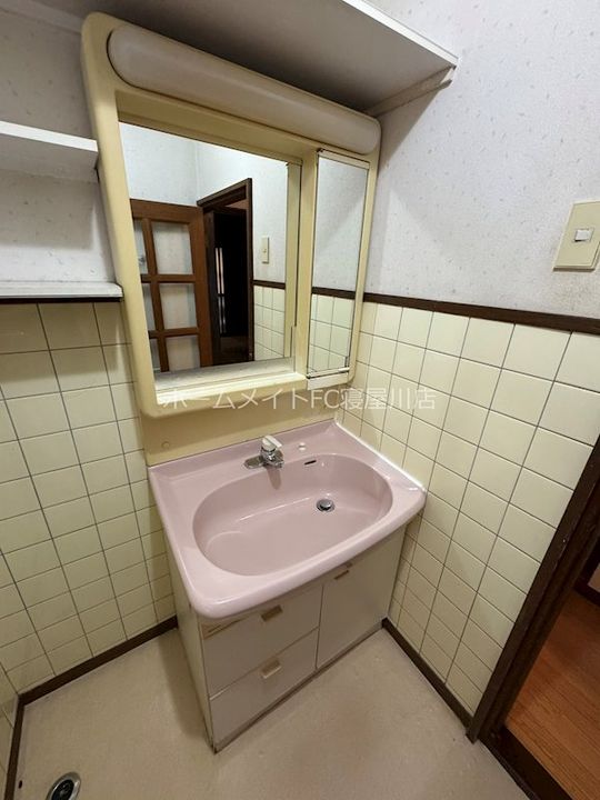 大阪府寝屋川市田井町(一戸建)の賃貸物件の内装