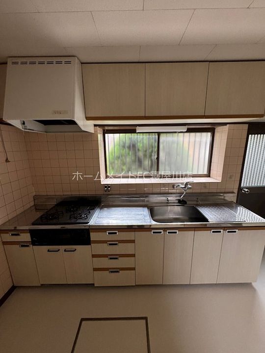 大阪府寝屋川市田井町(一戸建)の賃貸物件のキッチン