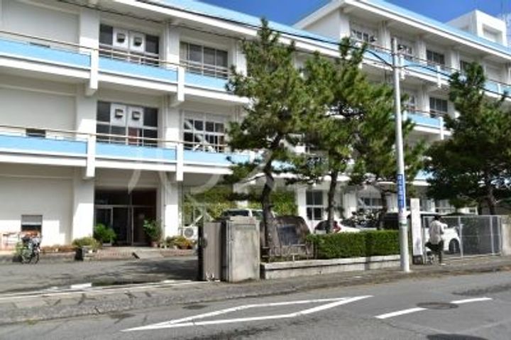 高島屋マンションの周辺