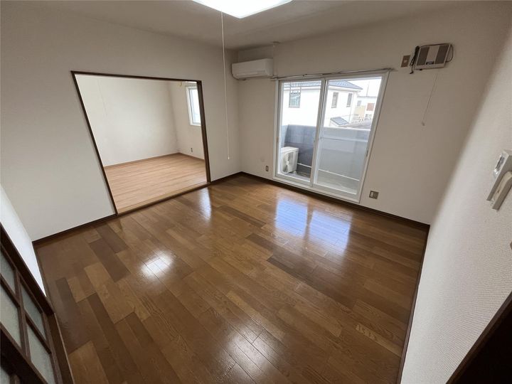 コーポドリームハウスII Aの居間