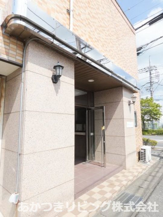 栃木県小山市城北2(マンション)の賃貸物件の外観