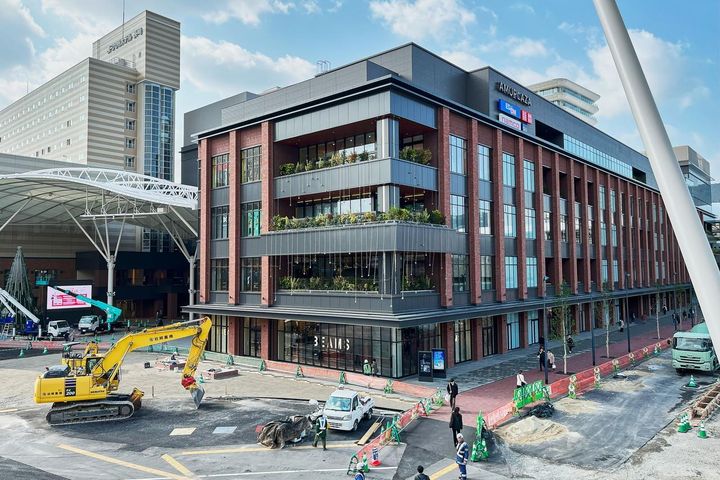 AKIKOビルの周辺