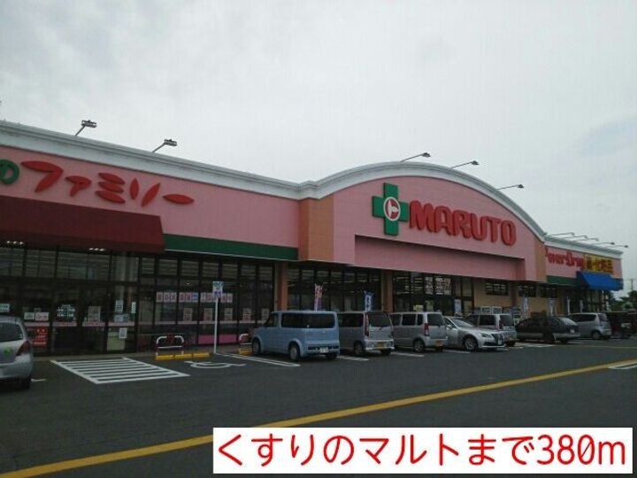 サンパティークBの周辺