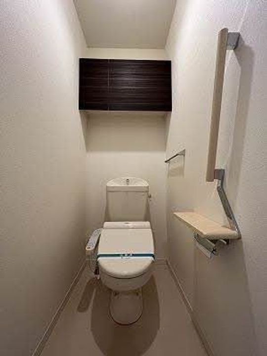 サン フローラの内装