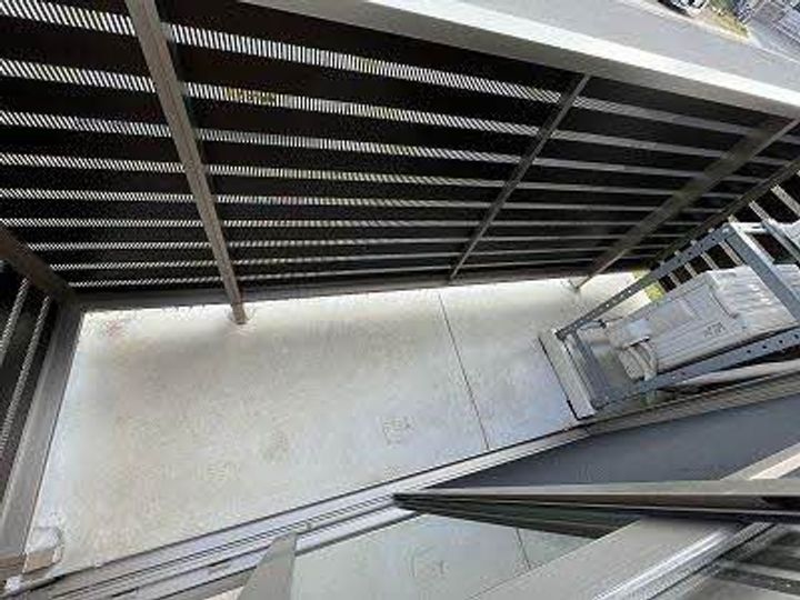 サン フローラの内装