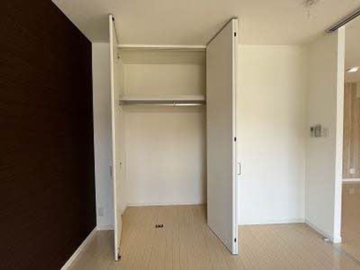 サン フローラの内装