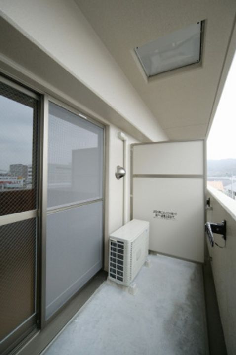 フォレスタ川崎医大西の内装