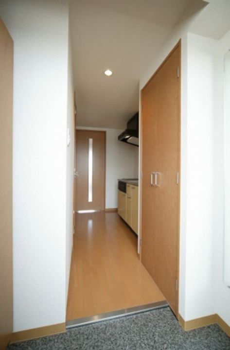 フォレスタ川崎医大西の玄関