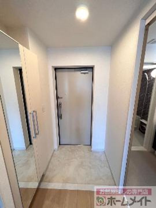 クリム岸里の玄関