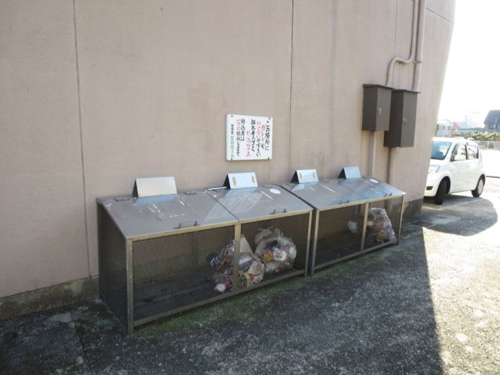 栄町ビルの地図