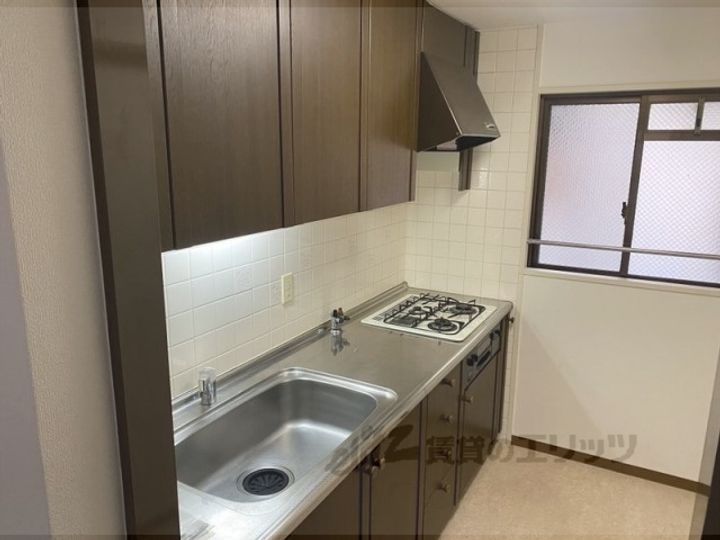 パーク・ノヴァあやめ池のキッチン