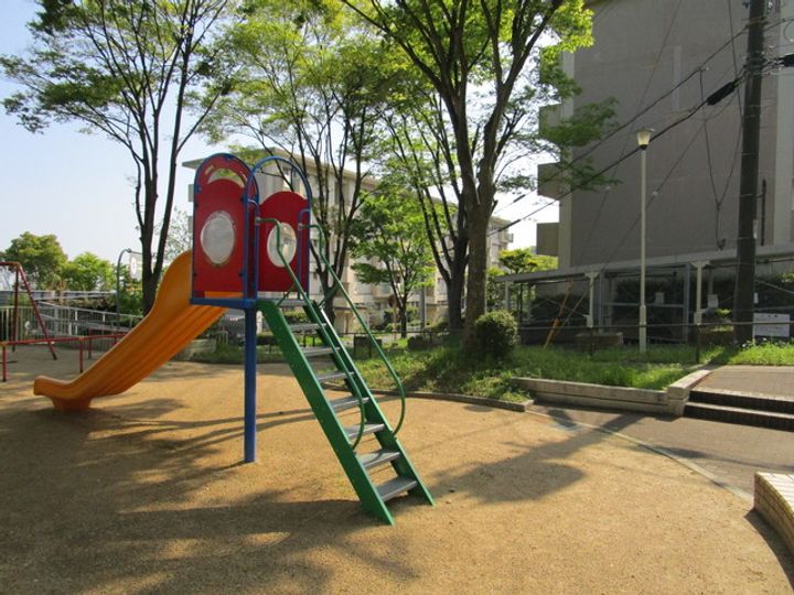 UR中山五月台の地図