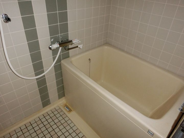 ファミールトモタニの風呂