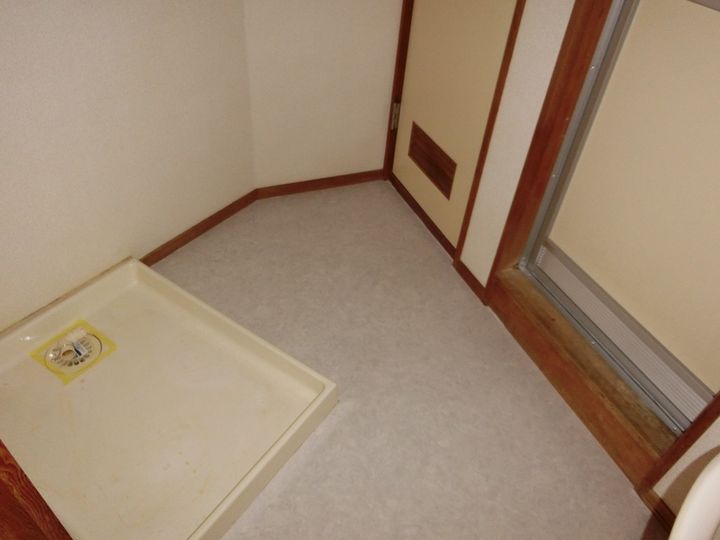 ファミールトモタニの内装