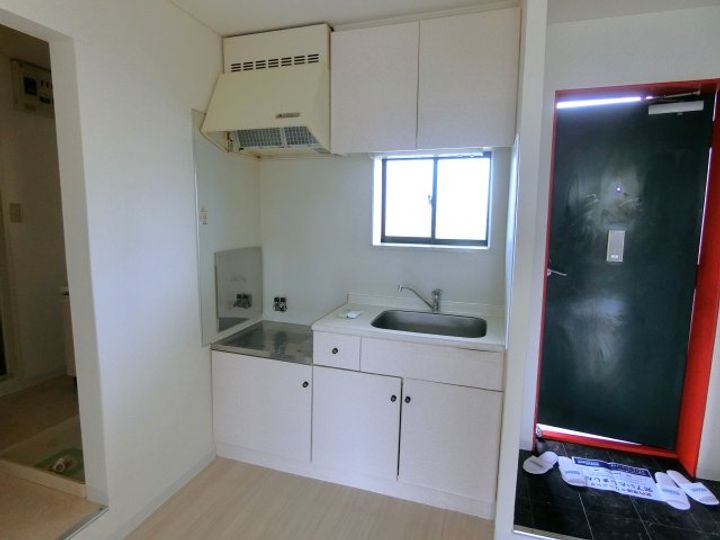 千葉県山武市白幡(マンション)の賃貸物件のキッチン