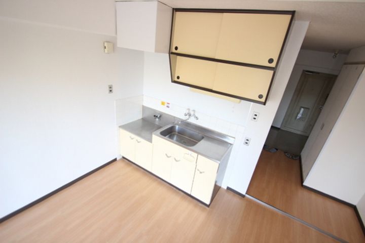 米田ビルのキッチン