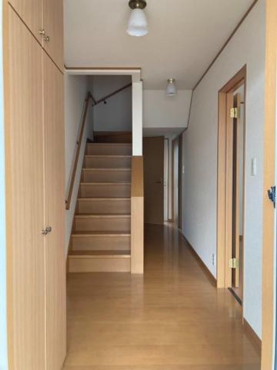 ヴィラフィレンツェの玄関