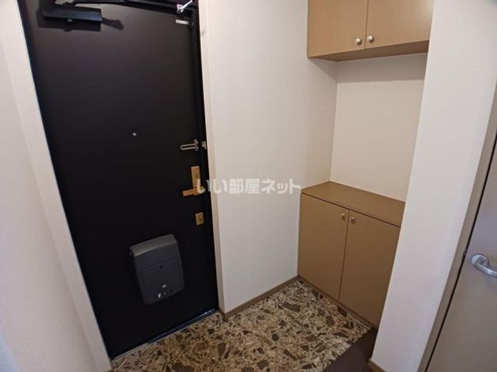 サンジミニャーノの玄関