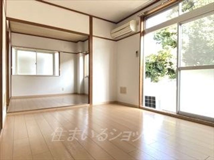 広島県広島市安佐北区落合南2(アパート)の賃貸物件の居間