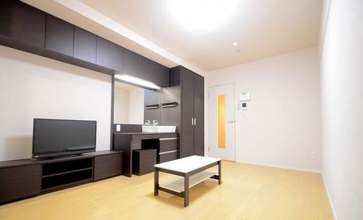 神奈川県横浜市神奈川区片倉5(マンション)の賃貸物件の居間