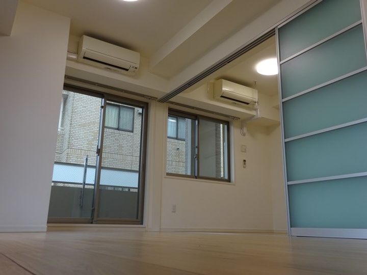 東京都目黒区平町1(マンション)の賃貸物件の居間