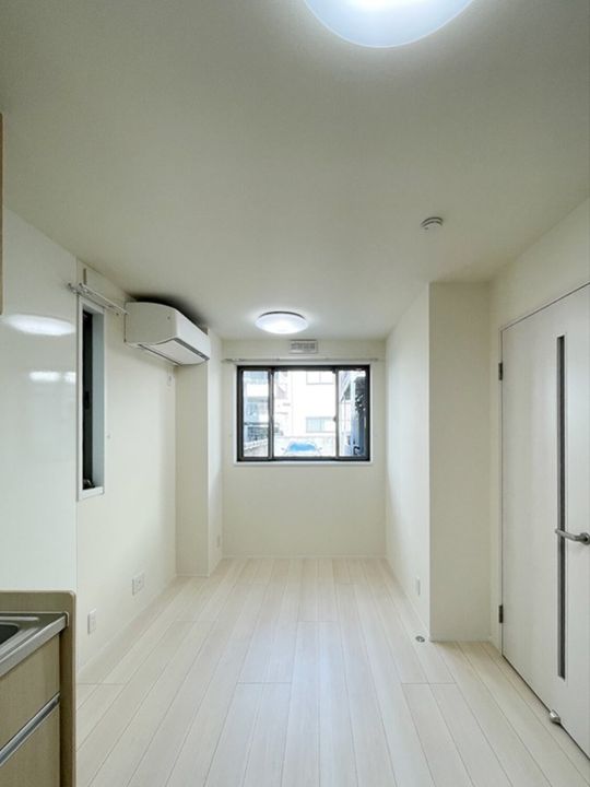 ウィステリア東雪谷の居間