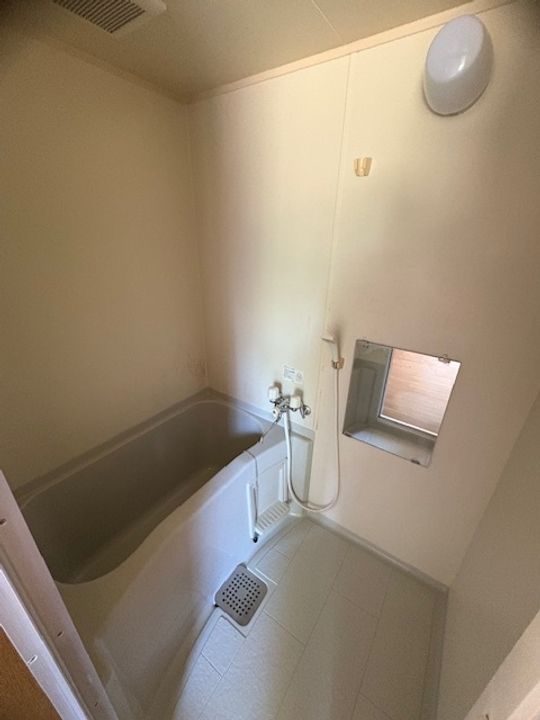 北海道川上郡標茶町虹別原野67線108-24 コスモス2000の風呂