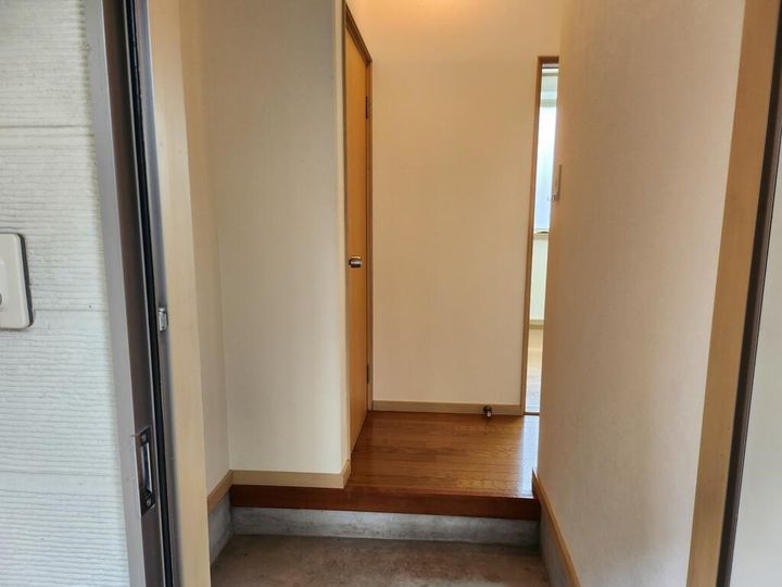 コーポフォレストの玄関