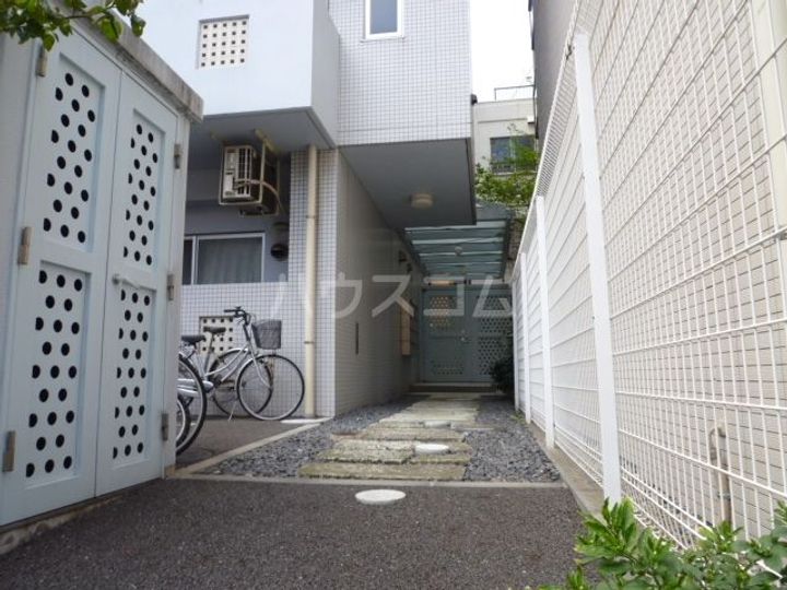 メゾン桐生の地図