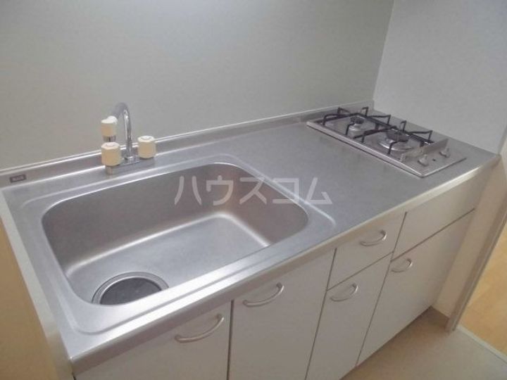 メゾン桐生のキッチン