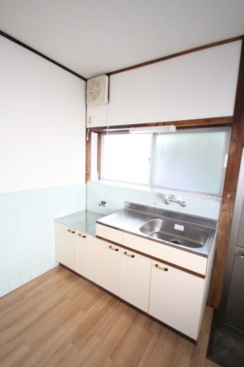 広島県広島市西区己斐上3(一戸建)の賃貸物件のキッチン