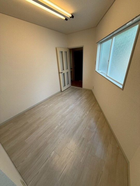 LP滝野川の内装