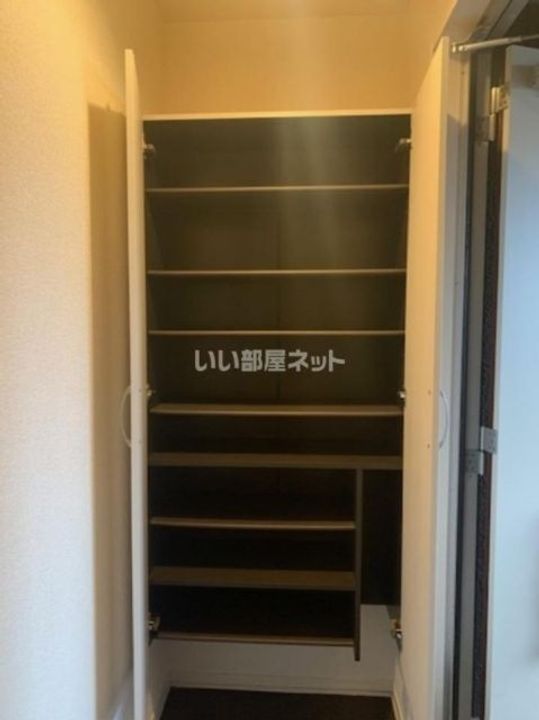 サンセールの玄関