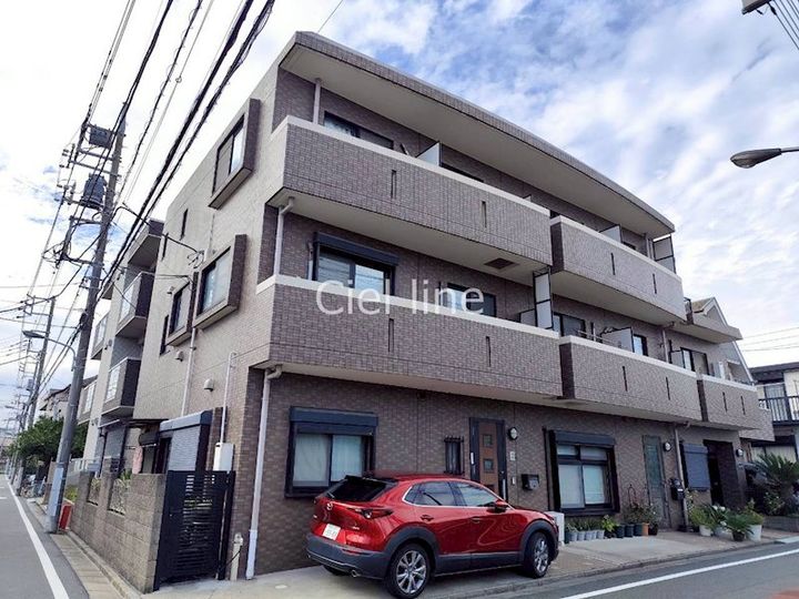 シャンテ・マキの外観